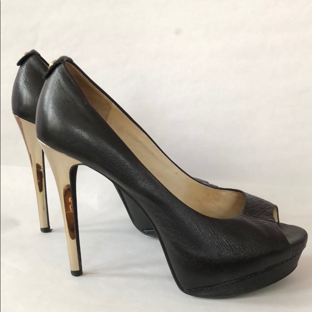 Michael Kors Black Pumps with Gold Heel